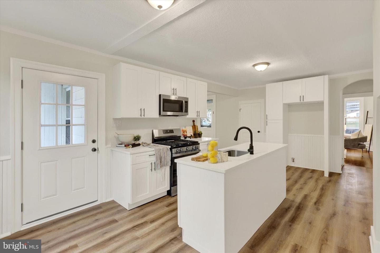 153 McAllister Street photo 11