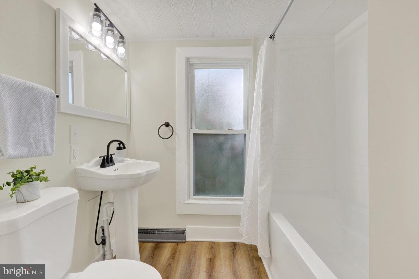 153 McAllister Street photo 15