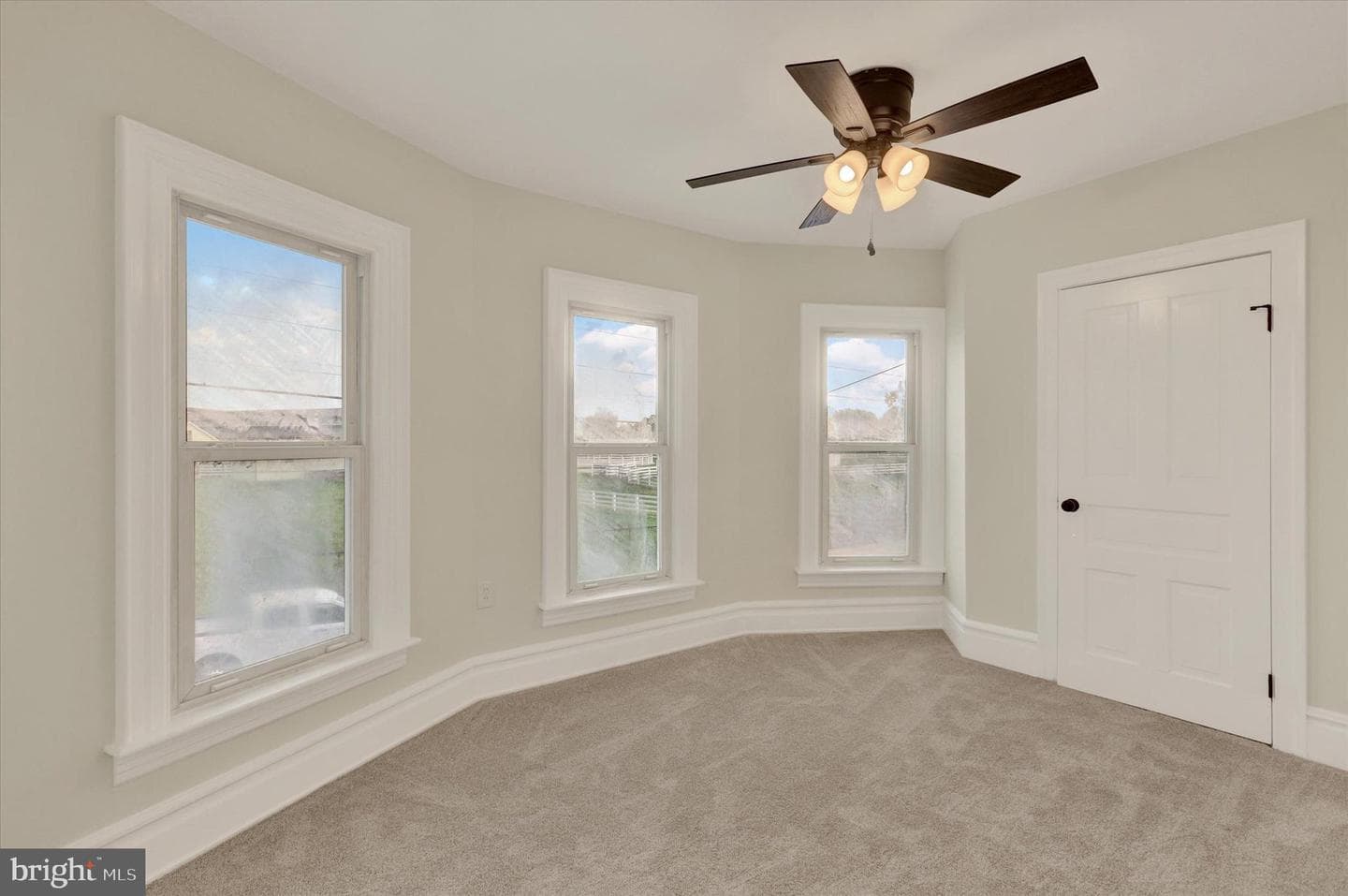 153 McAllister Street photo 16
