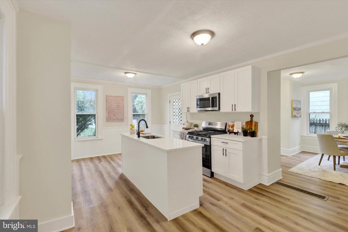 153 McAllister Street photo 9