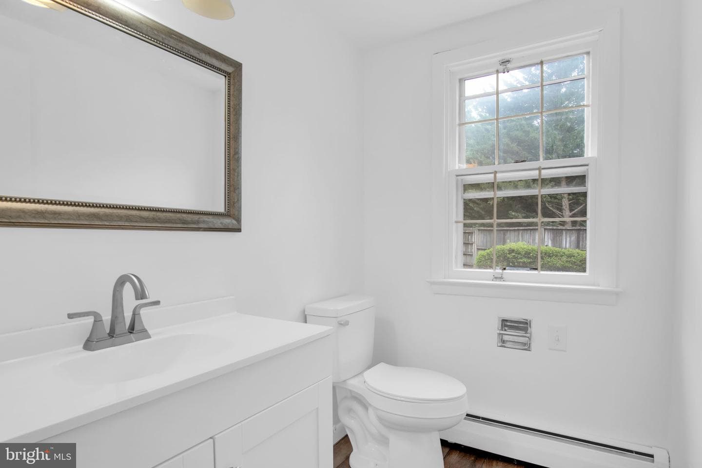 811 Greenbriar Road photo 18