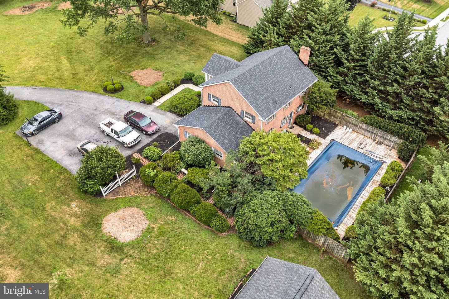 811 Greenbriar Road photo 44