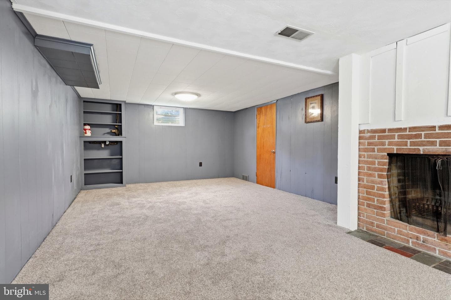 2260 S George Street photo 26
