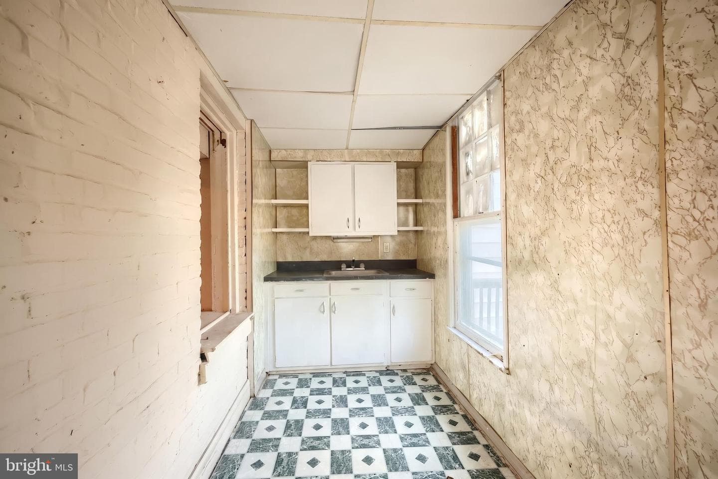 509 W Broadway photo 28