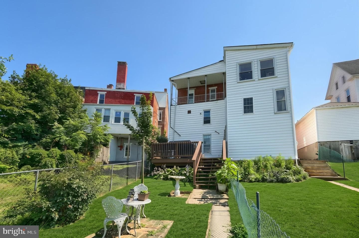 509 W Broadway photo 8