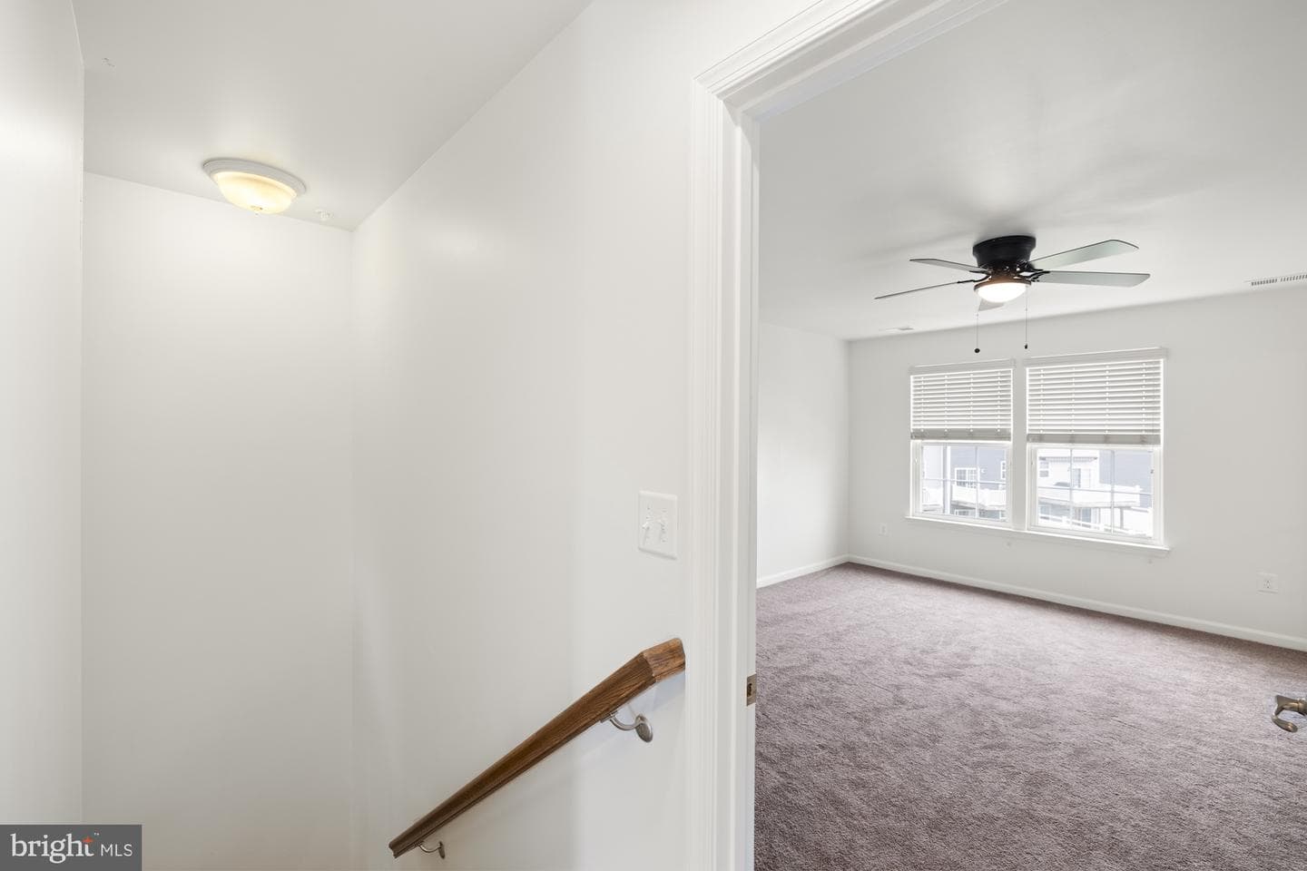 418 Charles Avenue photo 13