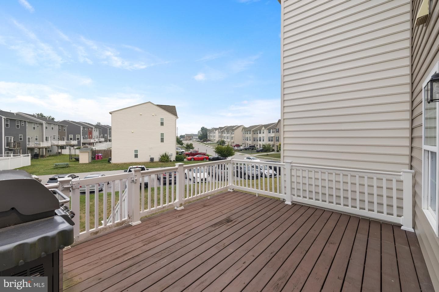 418 Charles Avenue photo 35
