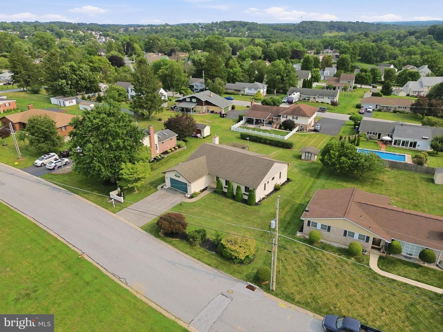 2884 Sunset Drive photo 32