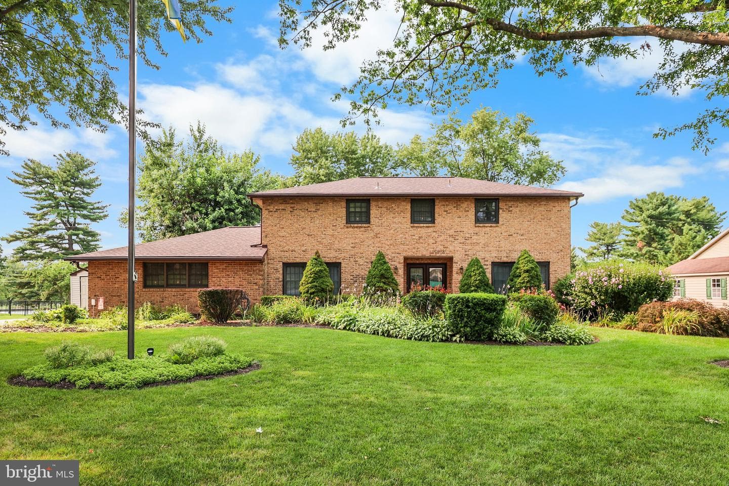 995 Detwiler Drive, York