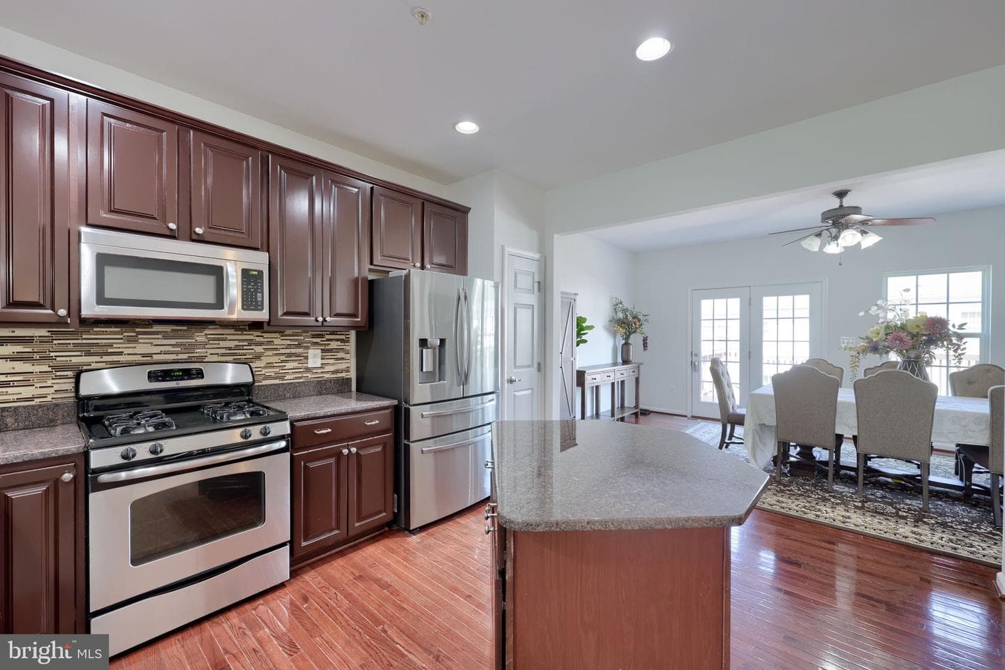 1277 Stonehaven Way photo 10