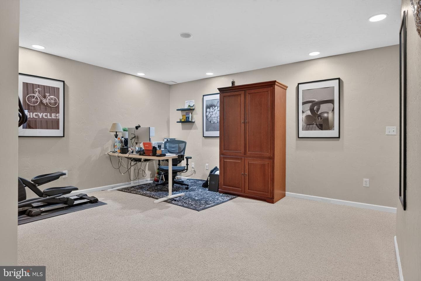 432 White Rose Lane photo 32