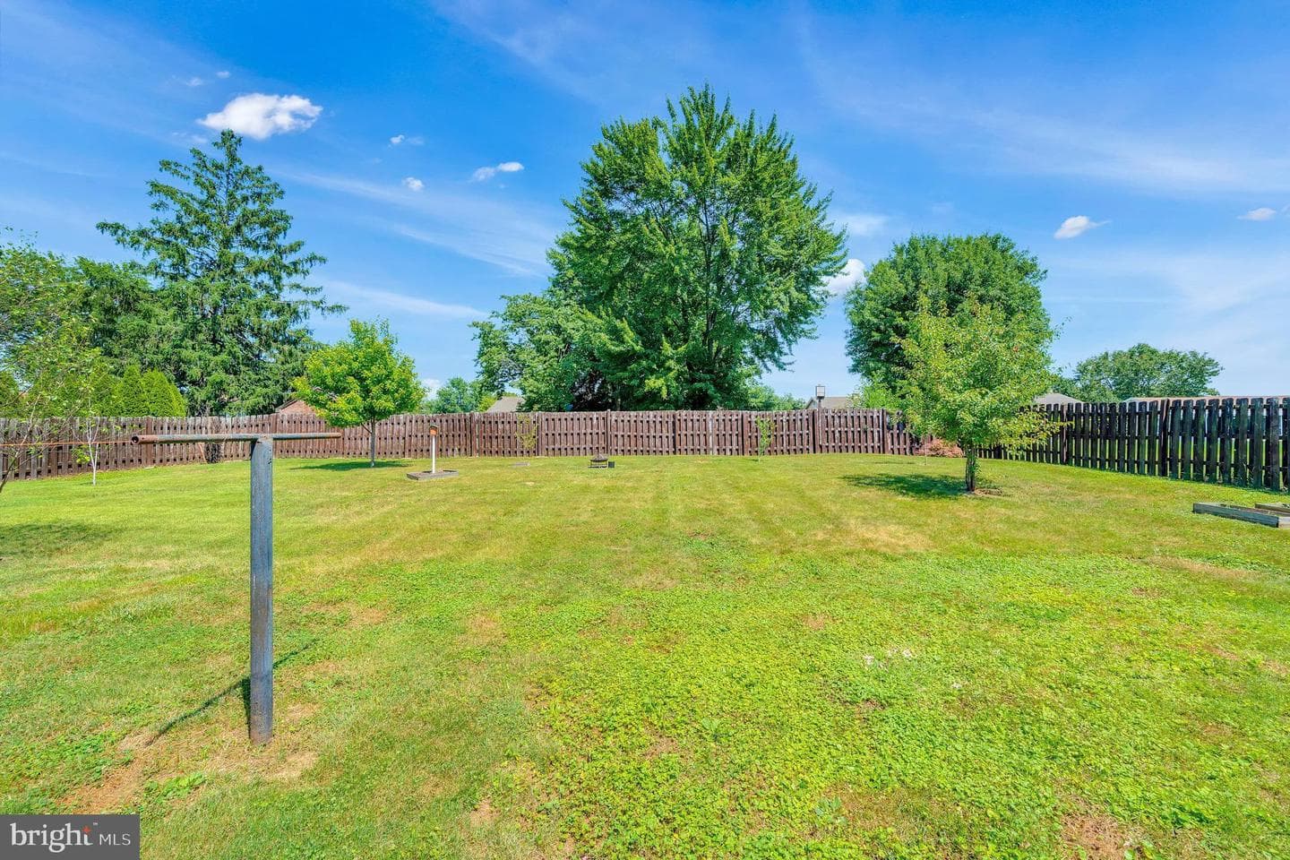 1150 Westminster Avenue photo 29