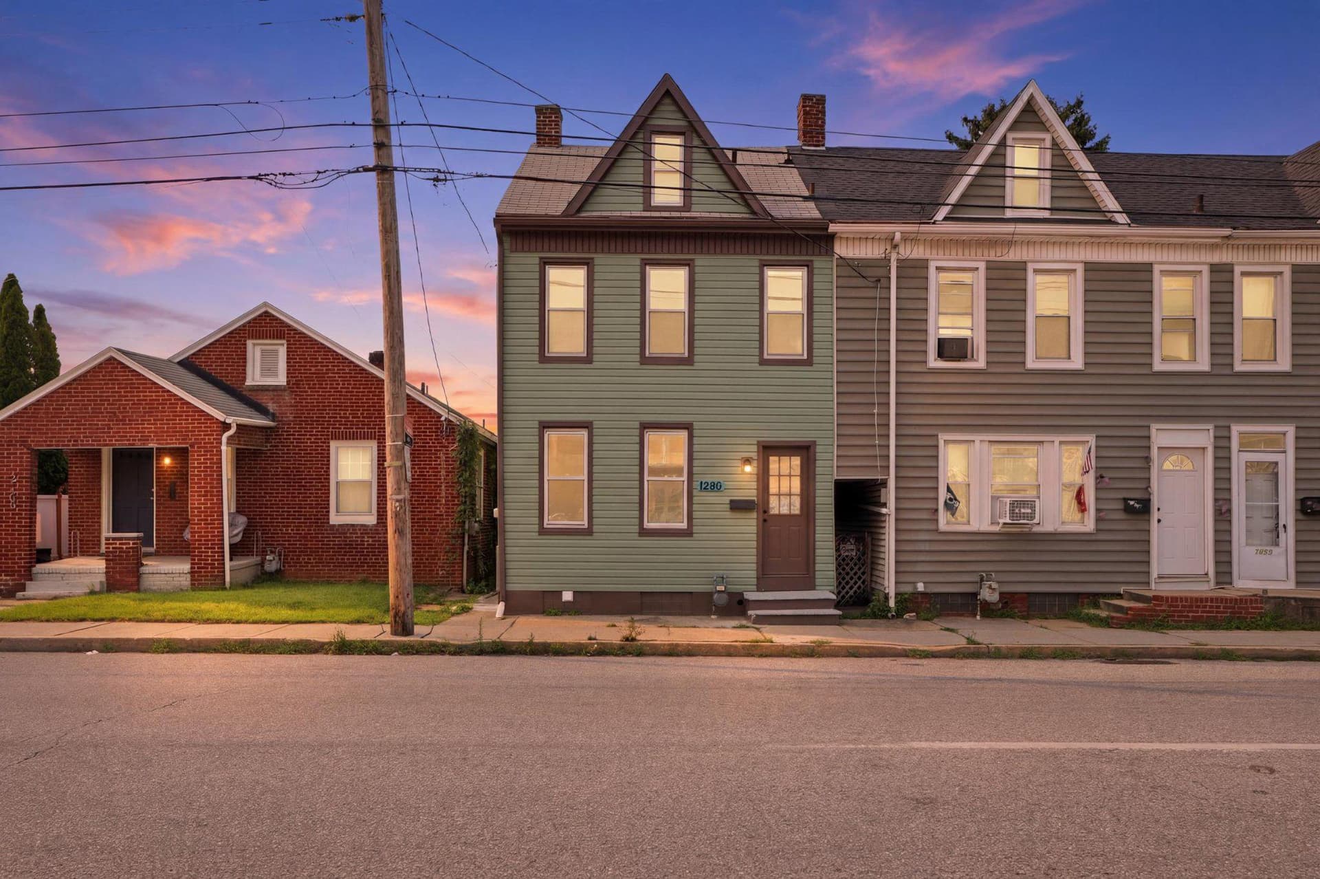 1269 E Philadelphia Street photo 29