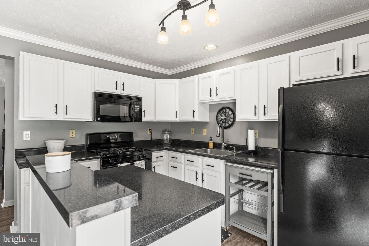 180 Country Ridge Drive photo 15