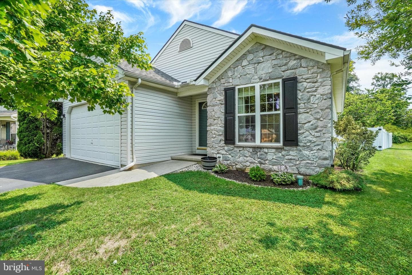 185 Biglar Court, Windsor