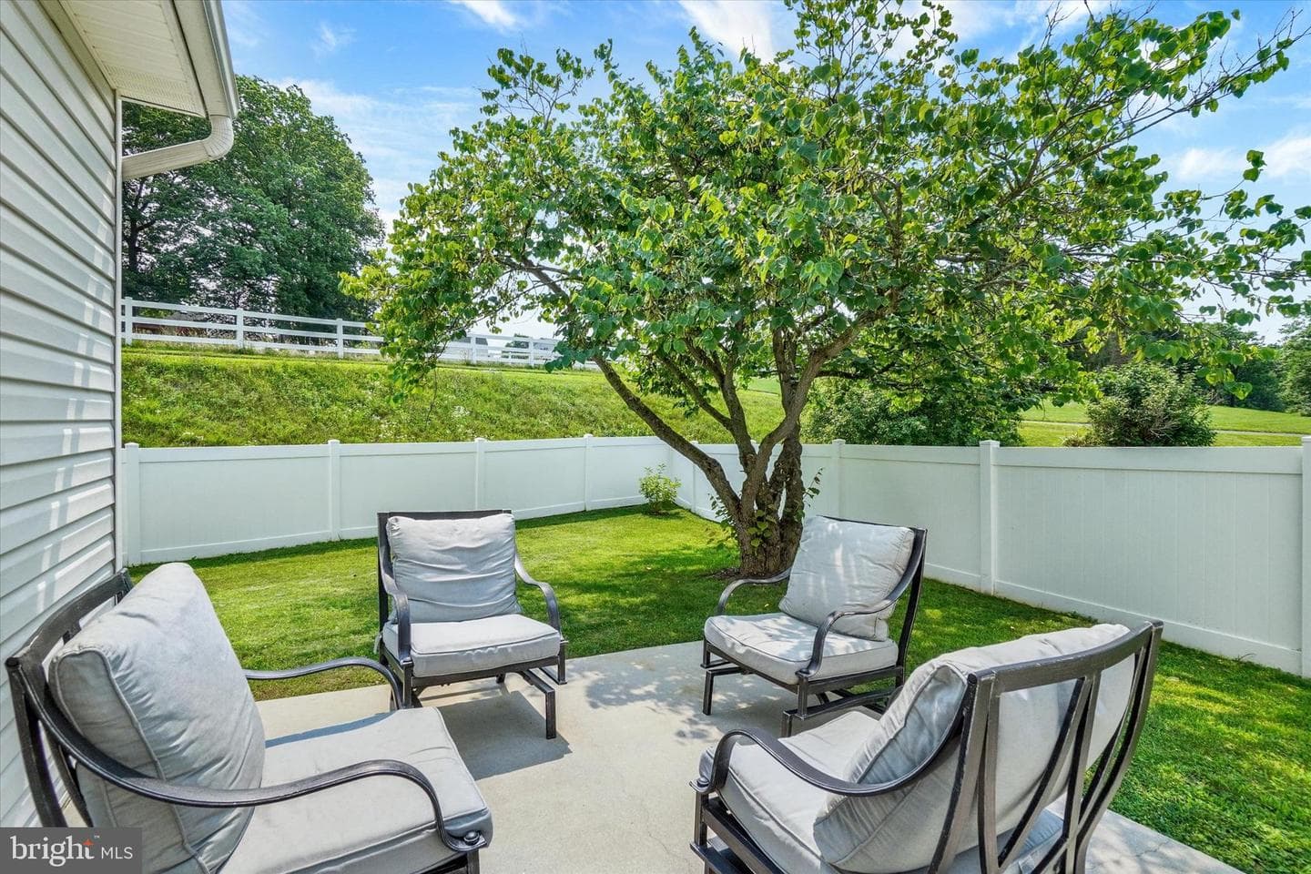 185 Biglar Court photo 24