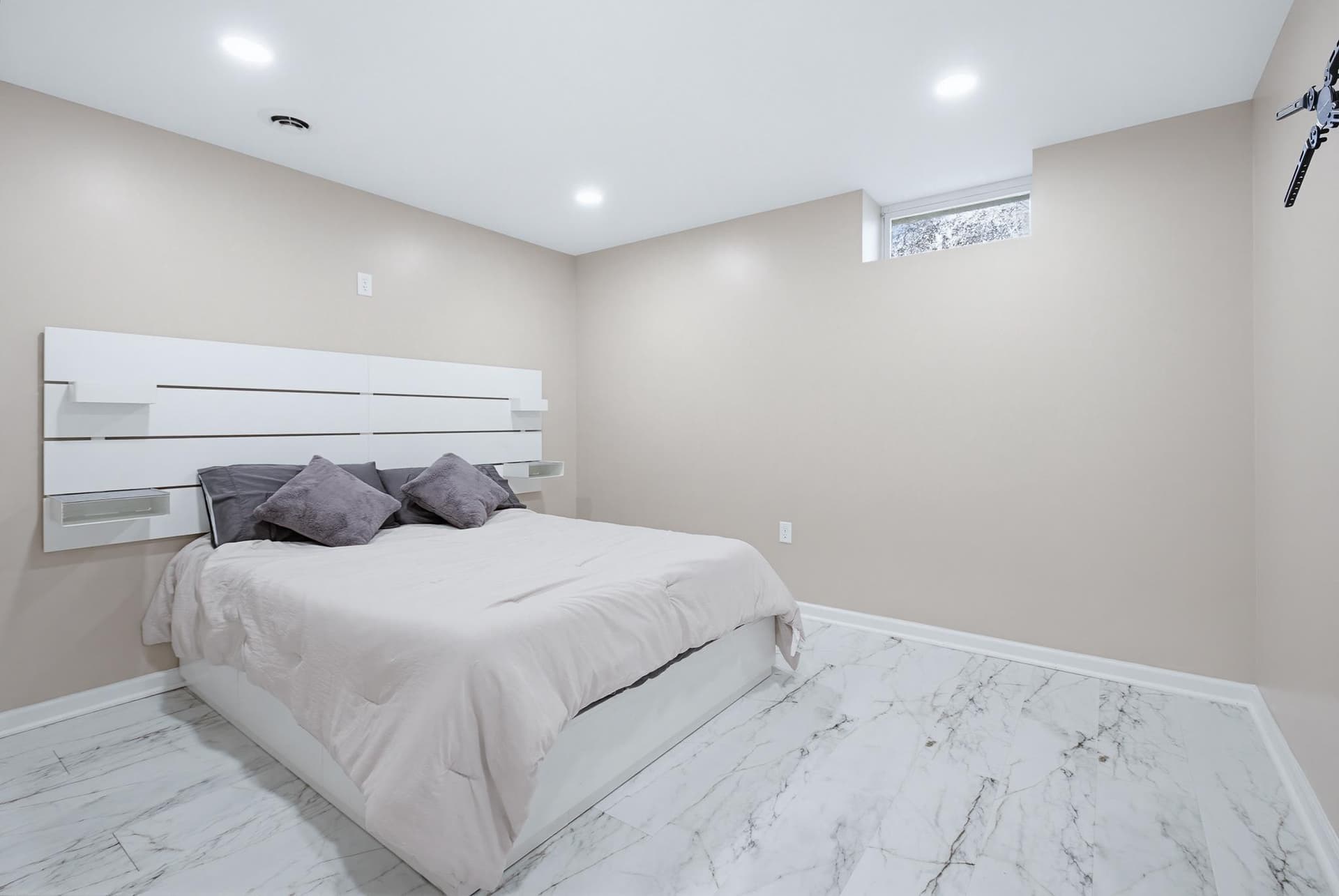 1802 Michelle Drive photo 29