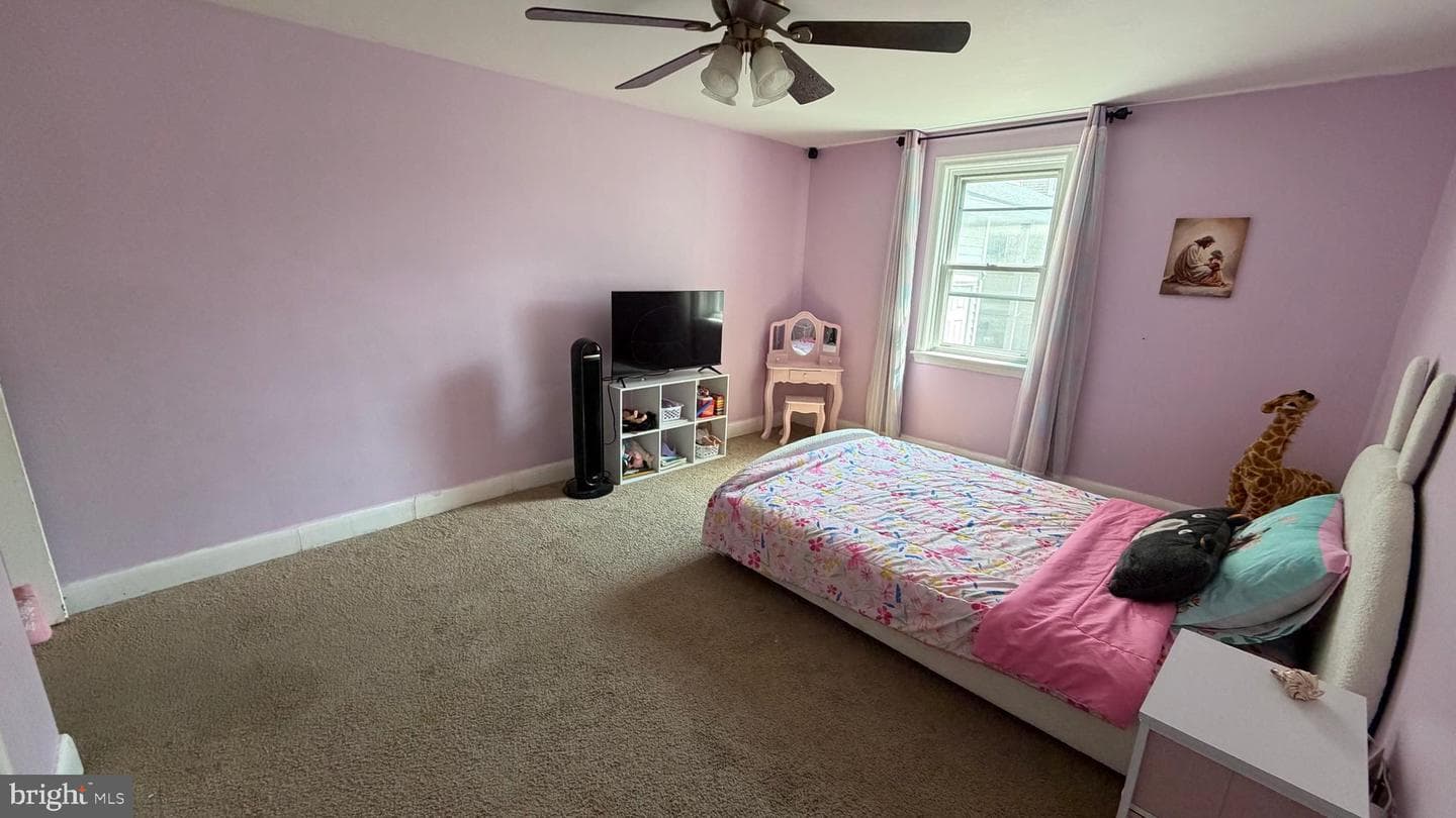 903 York Street photo 7