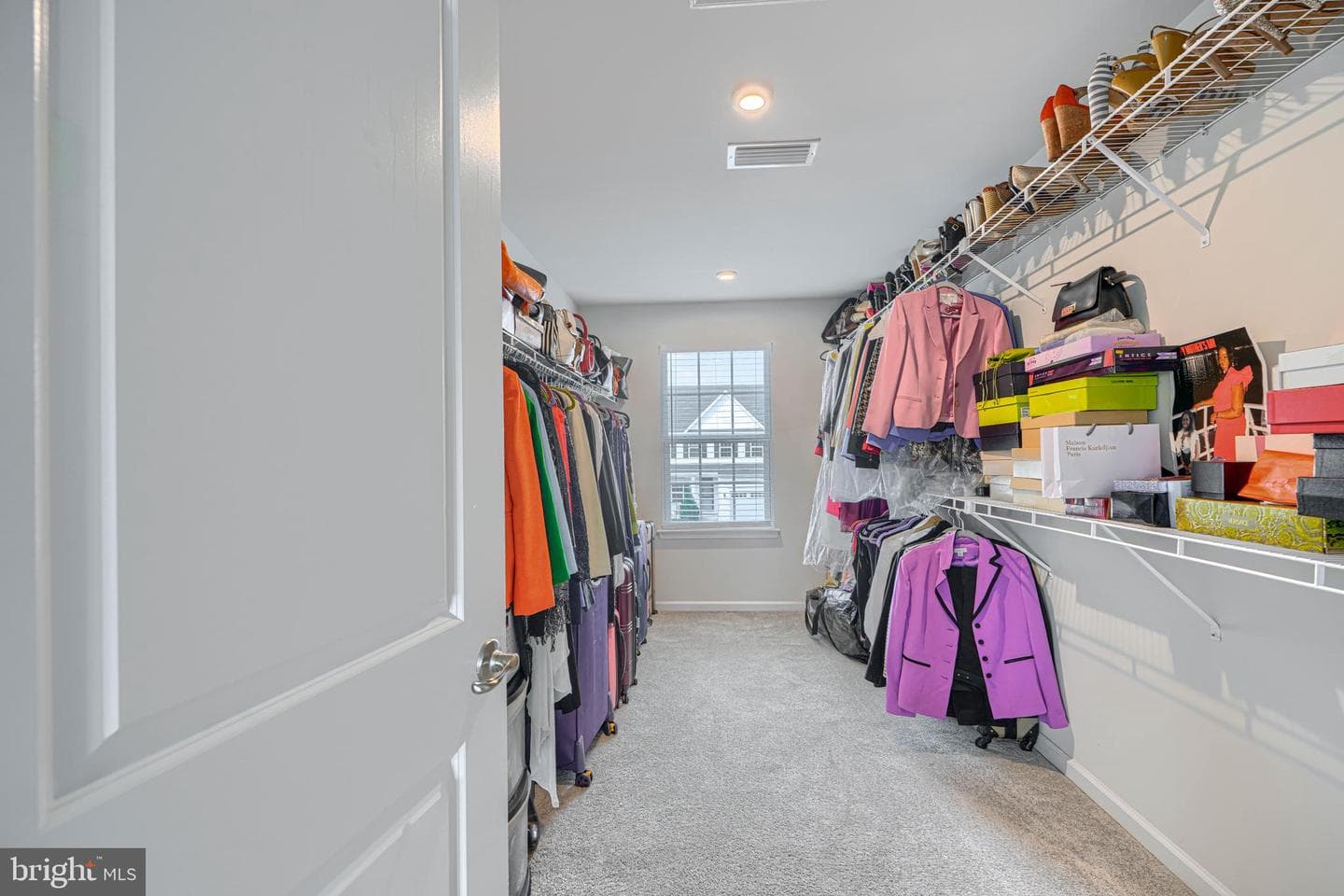 219 Chadsworth Way photo 33