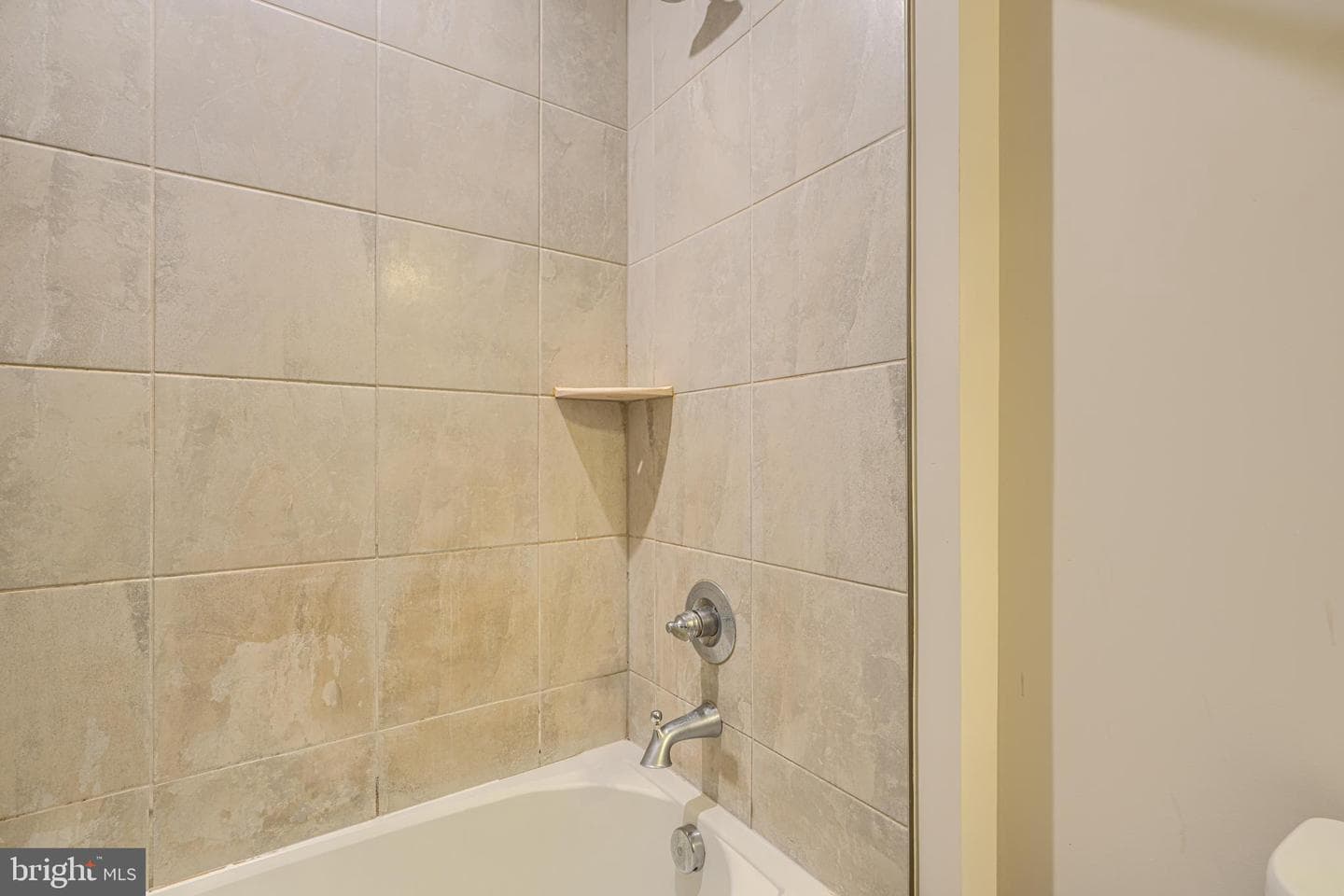 219 Chadsworth Way photo 51