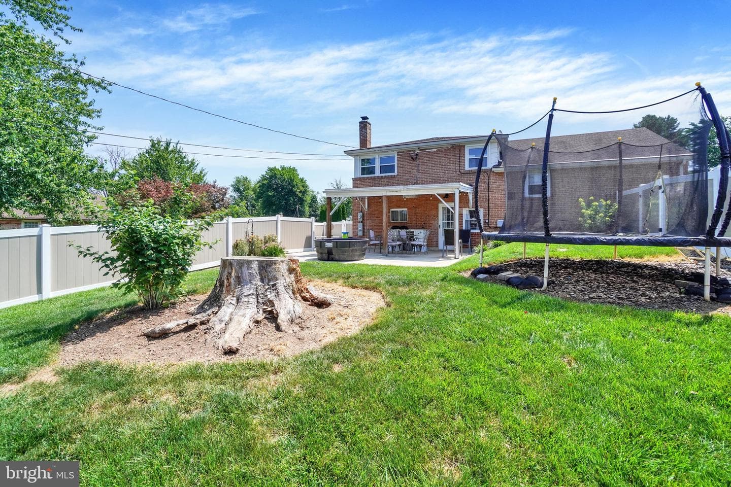 970 Sundale Drive photo 30