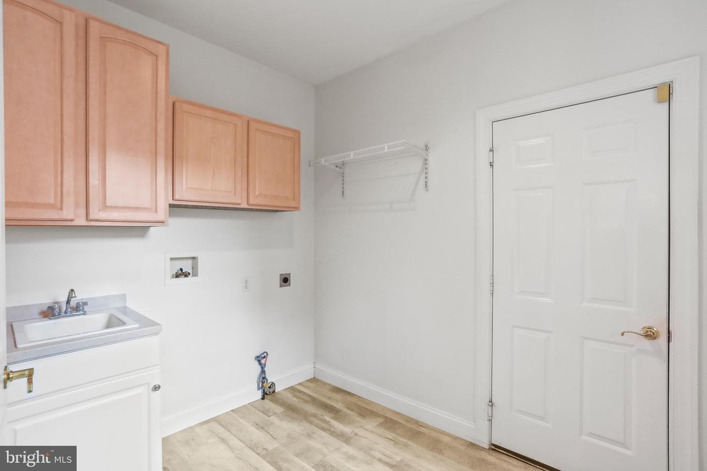 1443 Turnberry Court photo 12