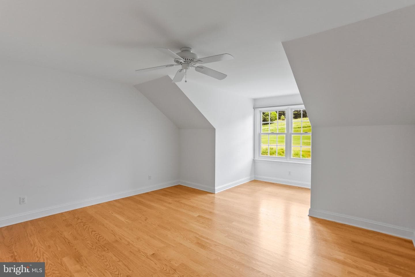 1443 Turnberry Court photo 27