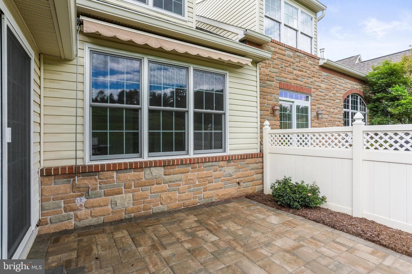 1443 Turnberry Court photo 37