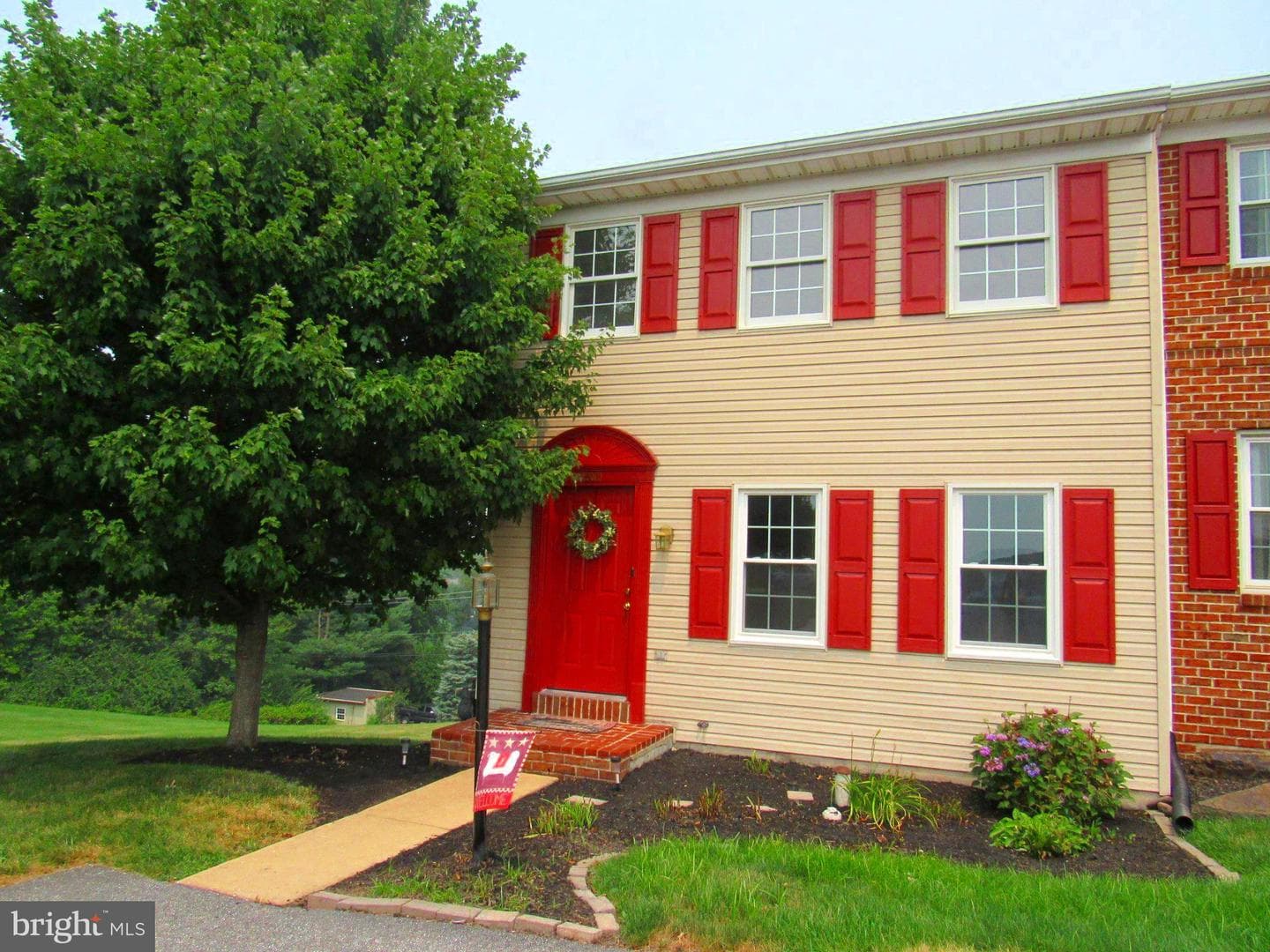 2685 Woodmont Drive, York