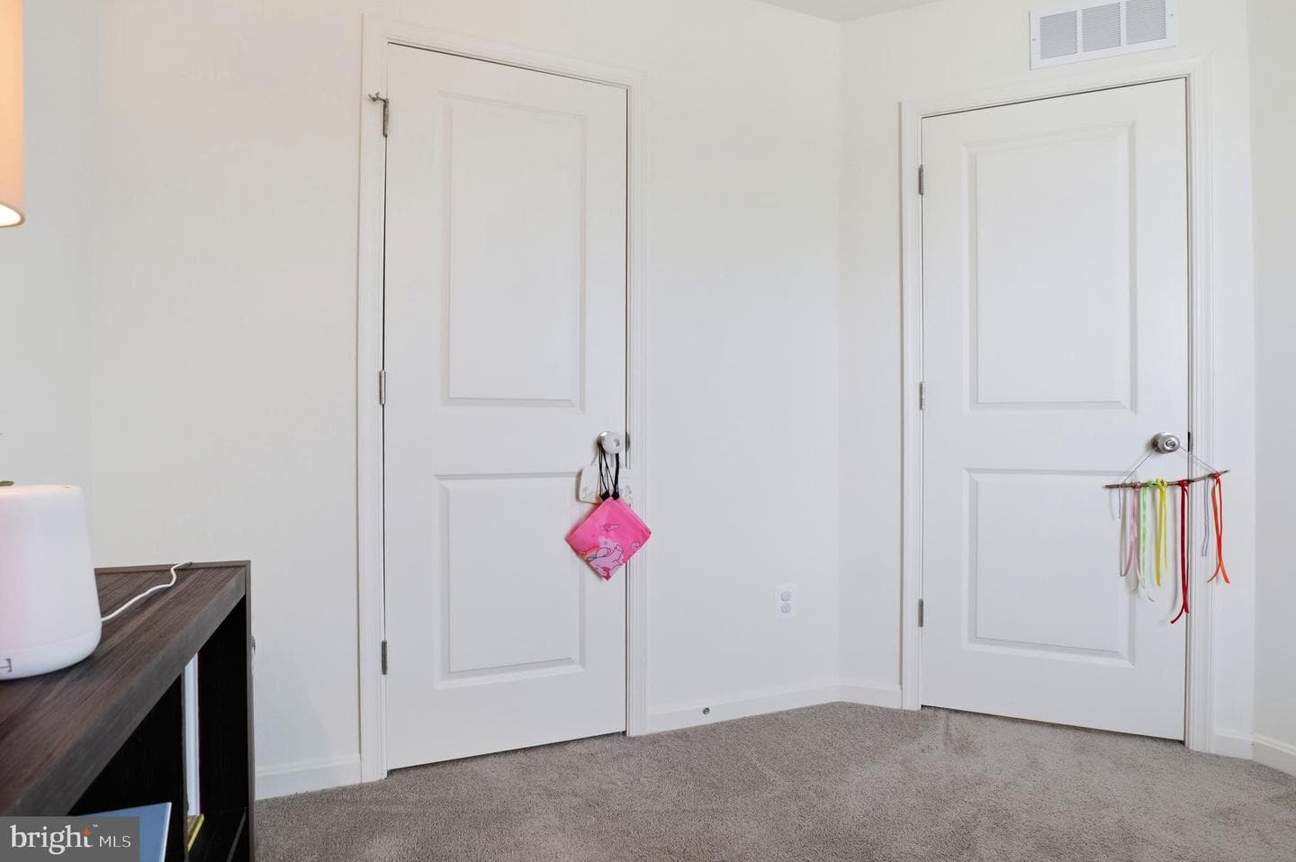 141 Sussex Place photo 18