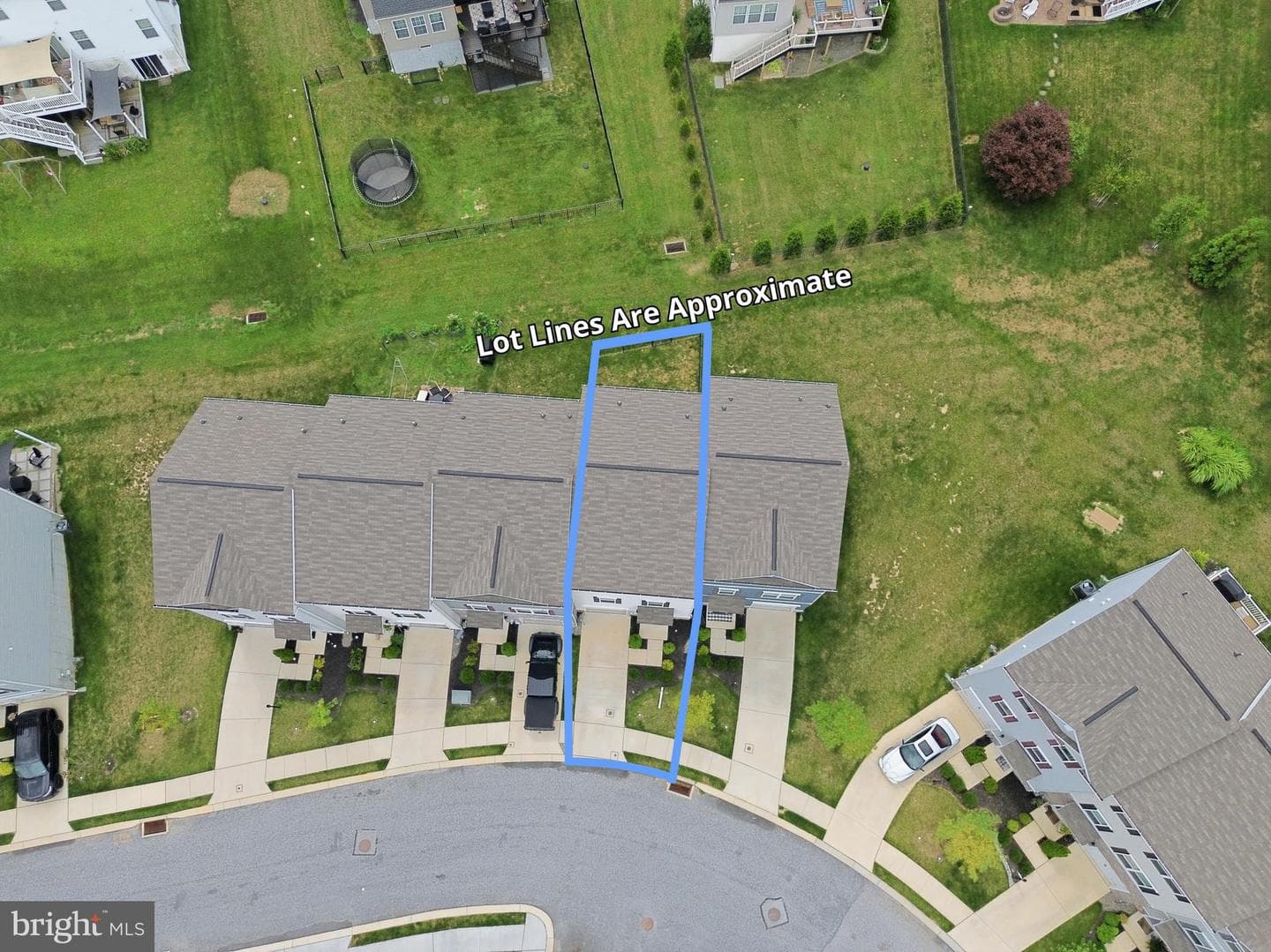 141 Sussex Place photo 6