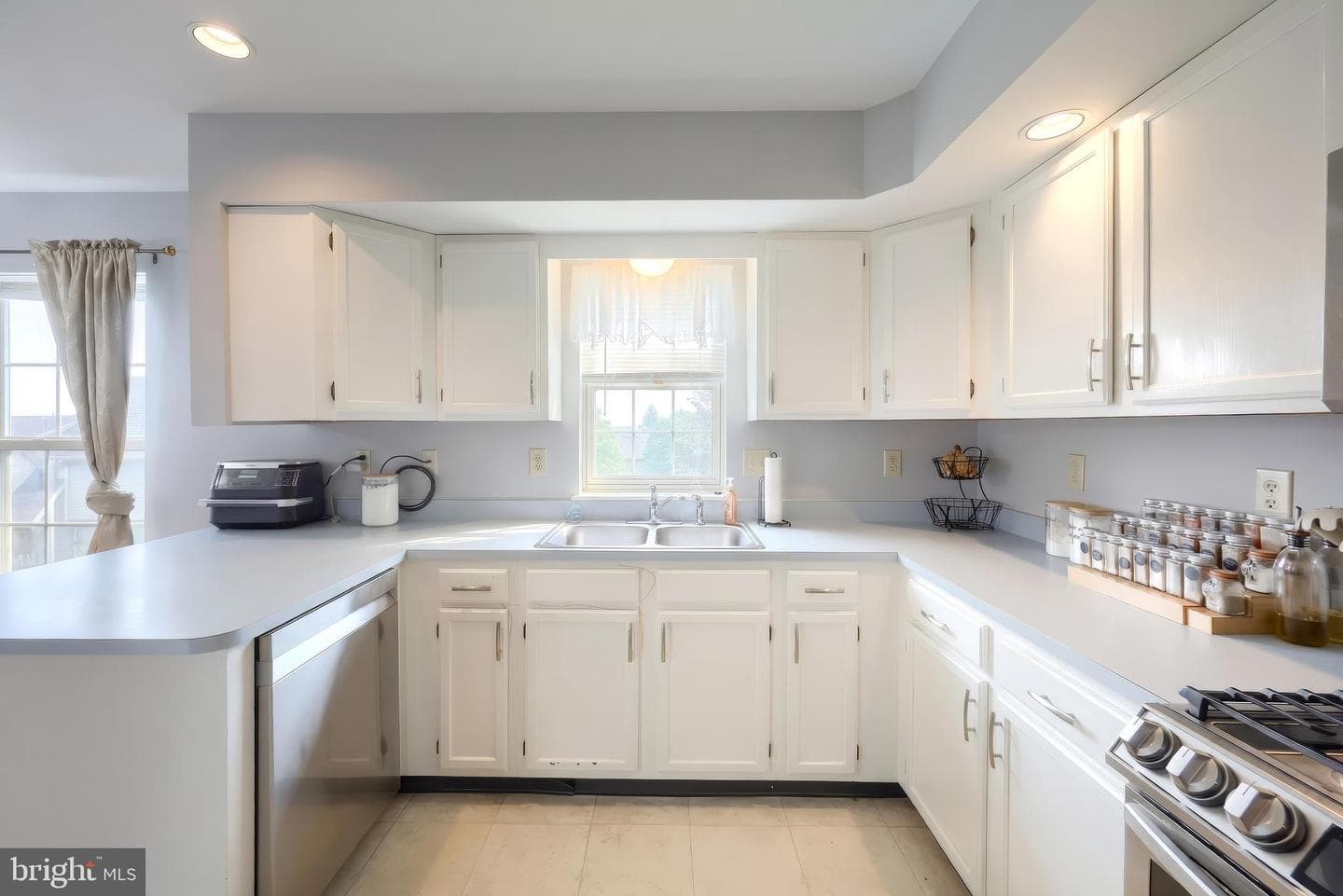 804 Skyview Drive #804 photo 10