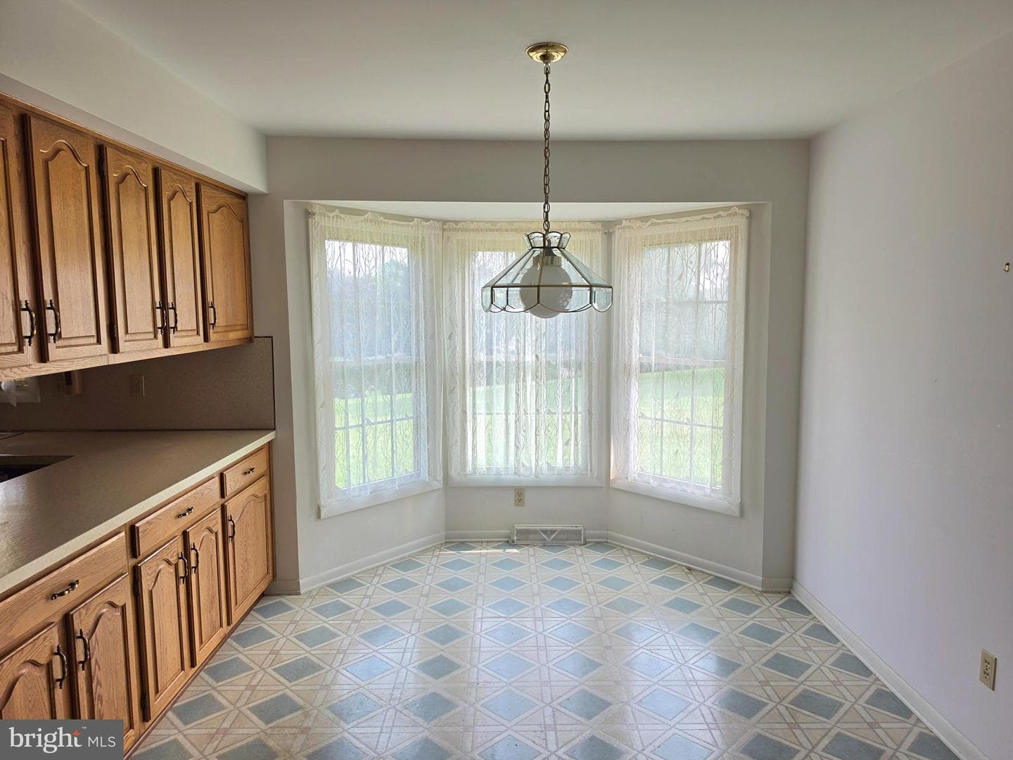 3765 Compton Lane photo 7