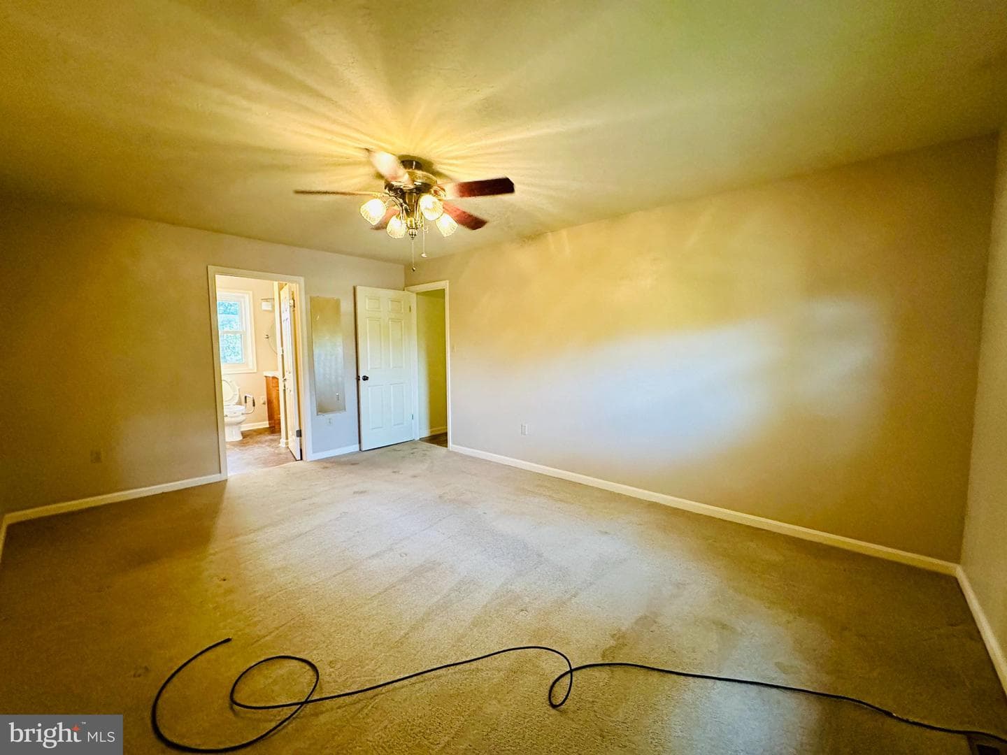 35 Johnston Circle photo 16