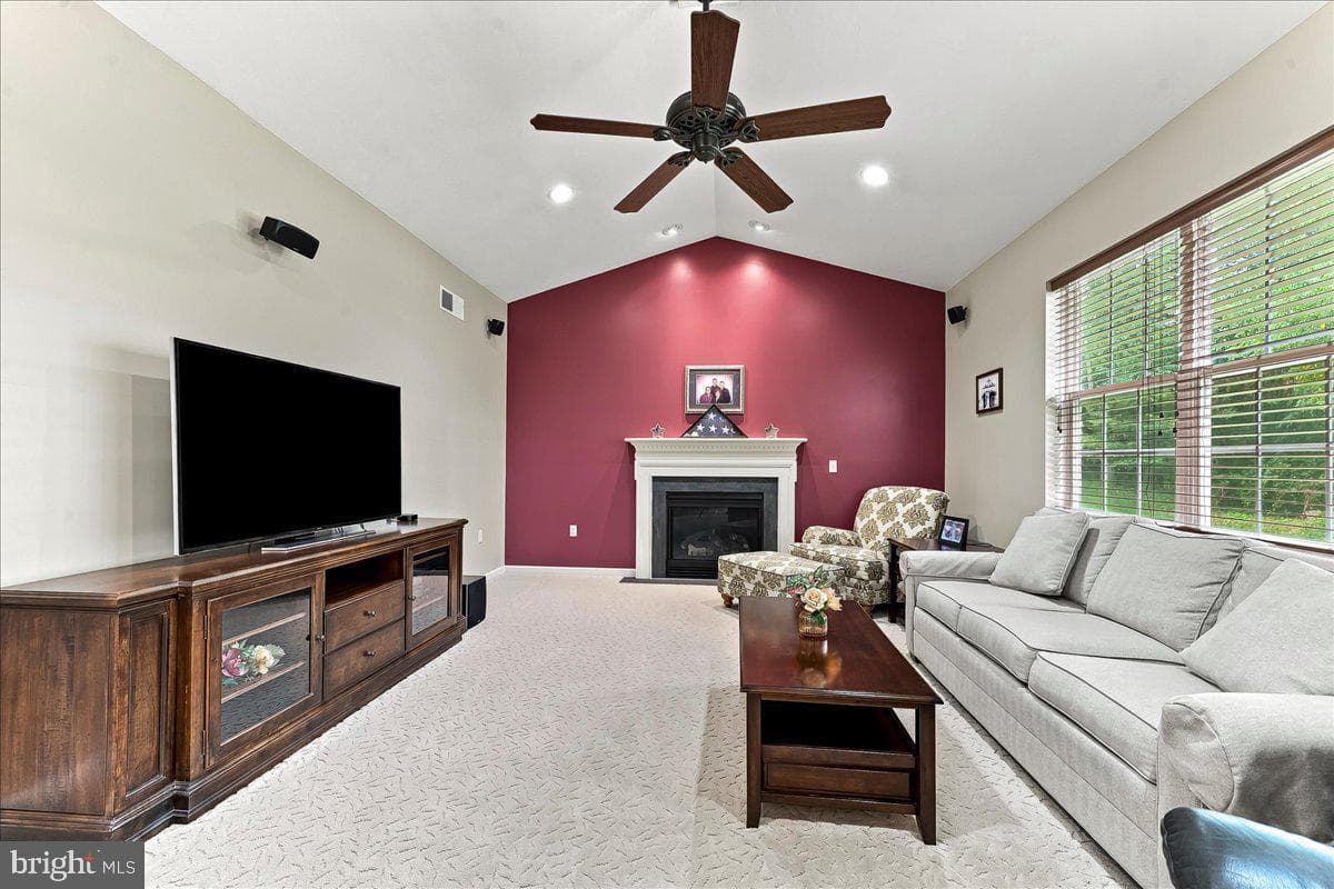 125 Fieldstone Court photo 14