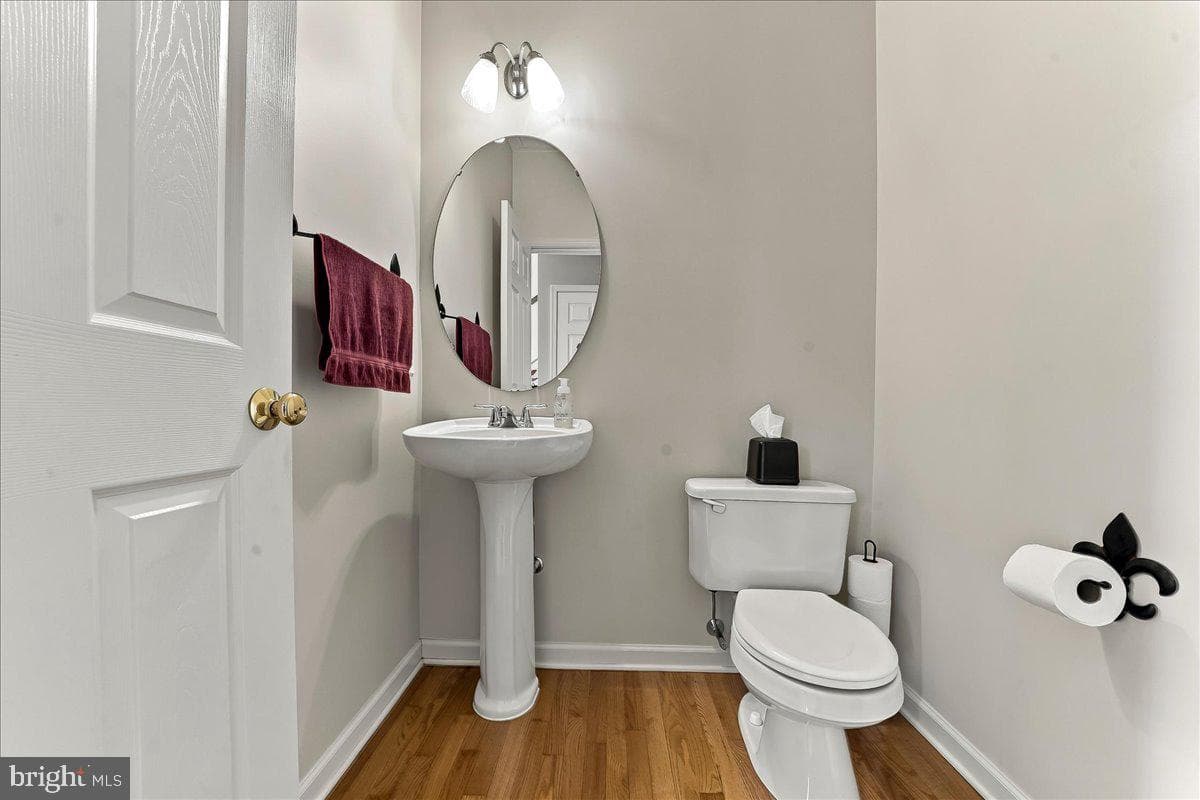 125 Fieldstone Court photo 19