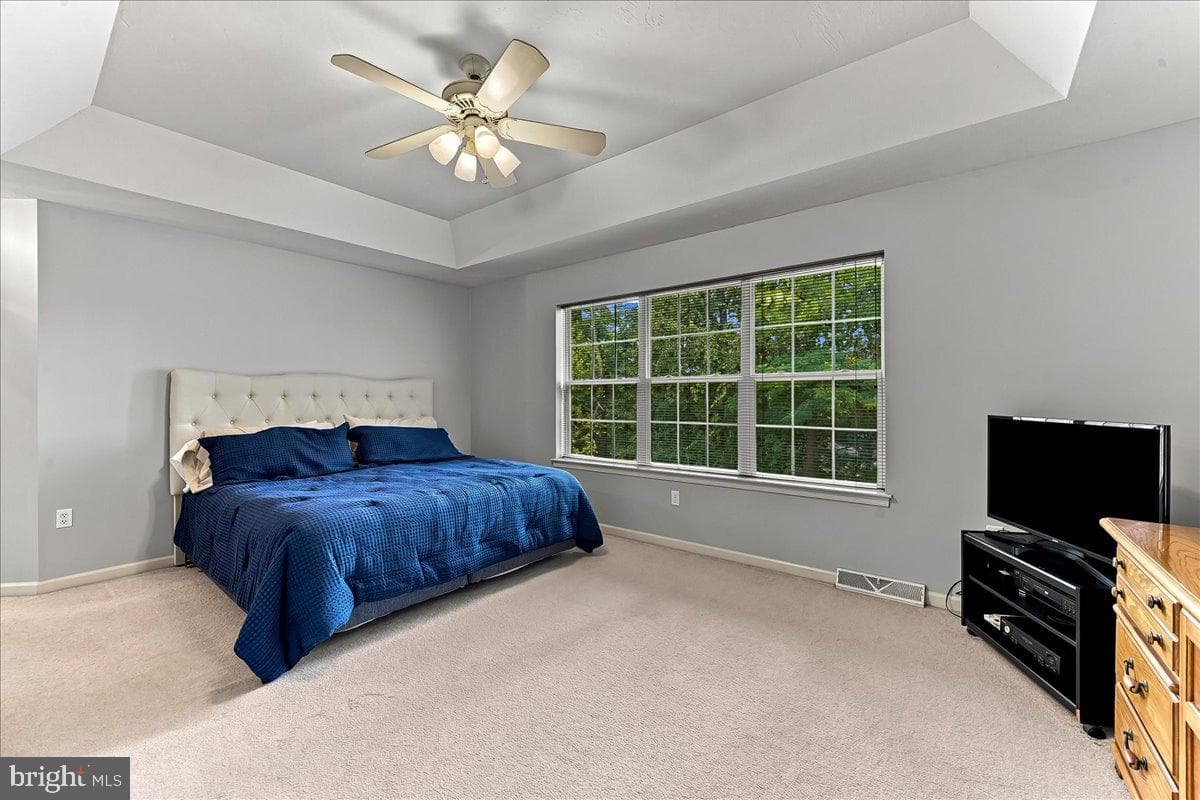 125 Fieldstone Court photo 22