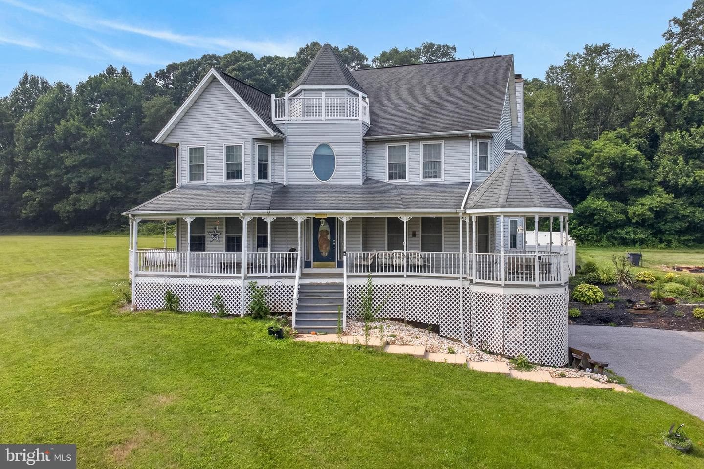 883 Bridgeton Road photo 4