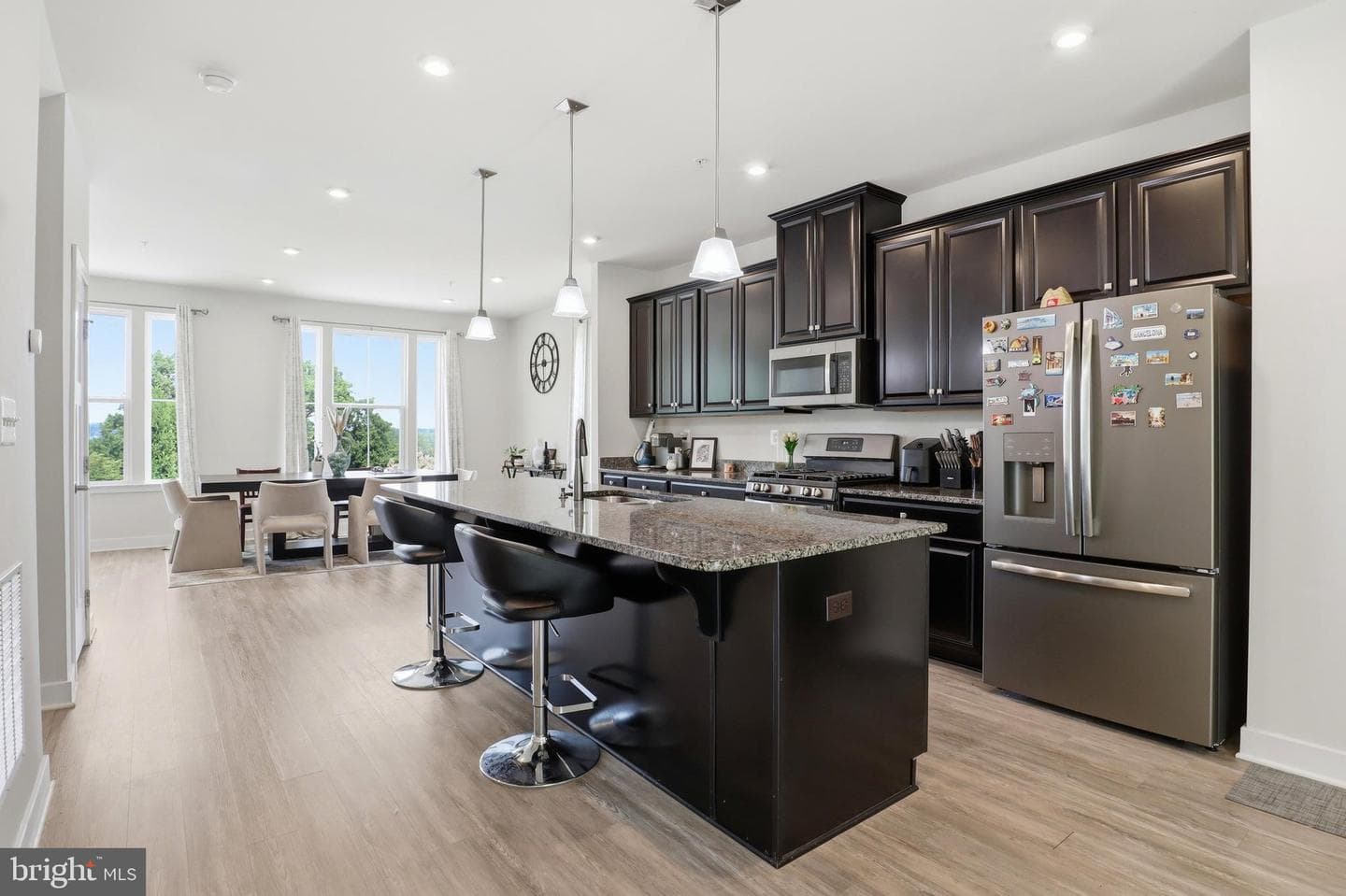 1054 Rosecroft Lane #24 photo 14