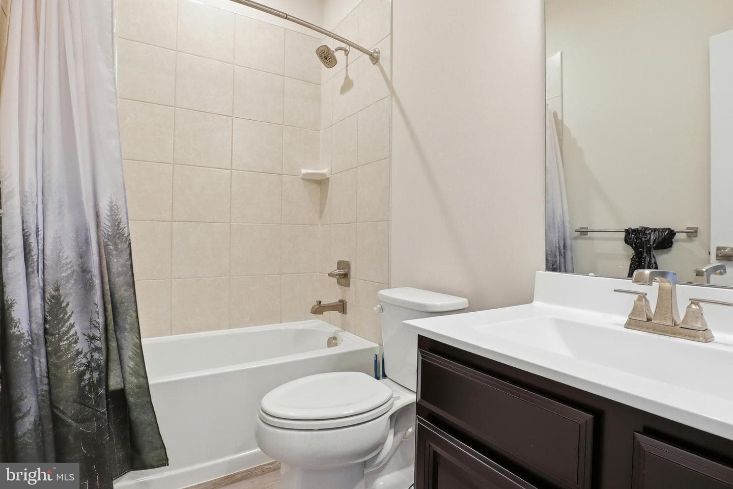 1054 Rosecroft Lane #24 photo 21