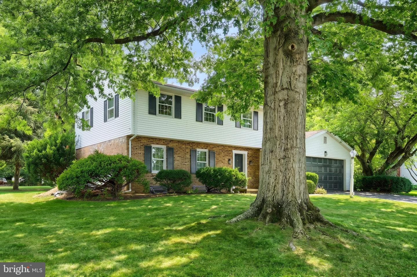 2156 Southbrook Drive photo 35