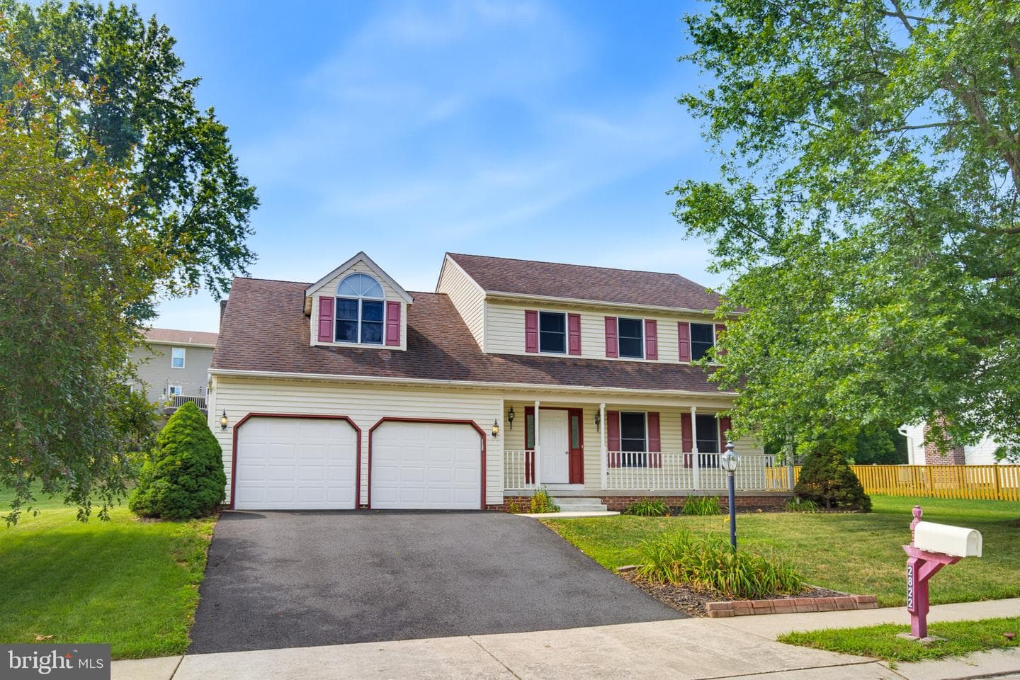 2822 Ridings Way, York