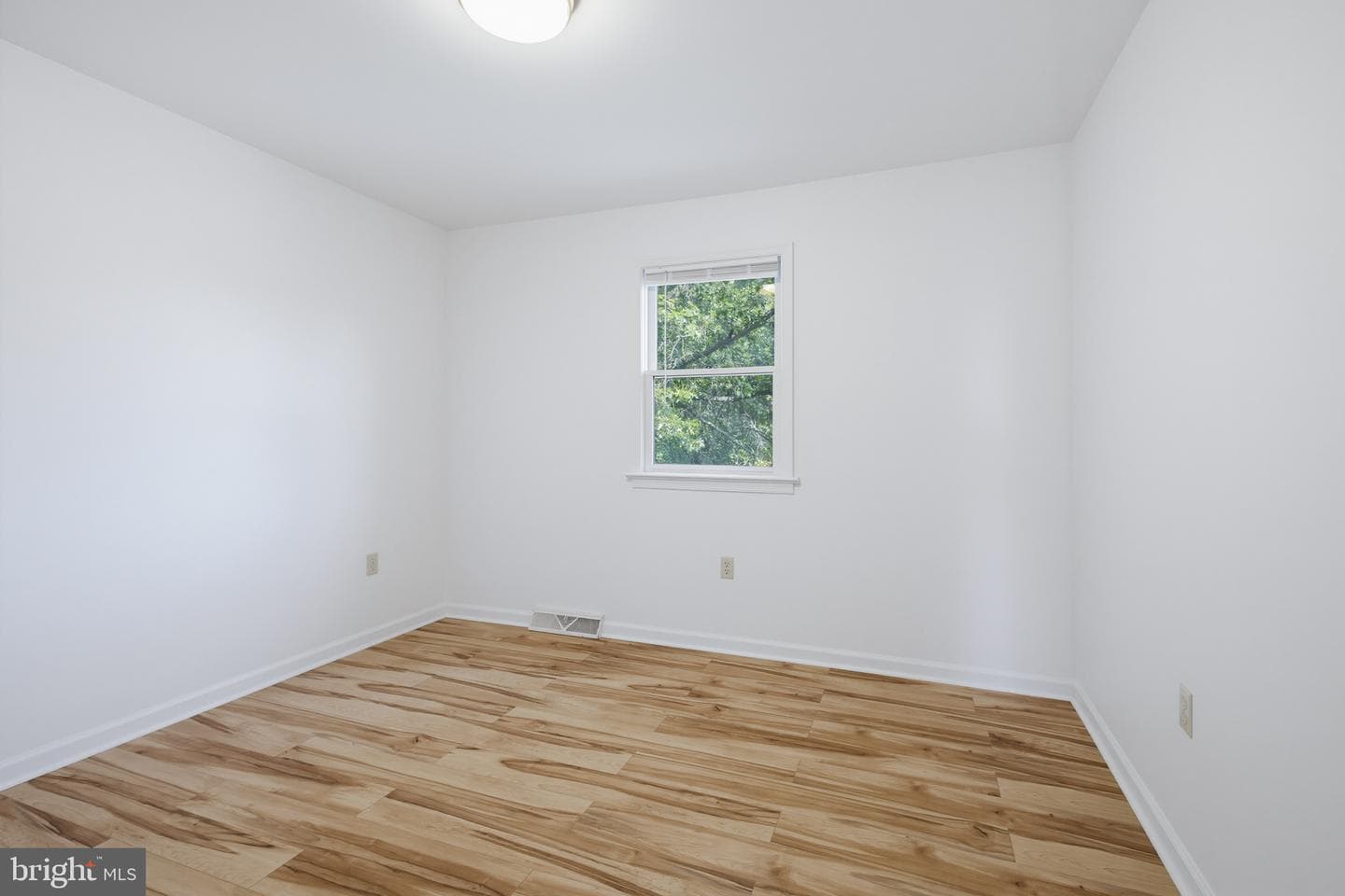 2822 Ridings Way photo 24