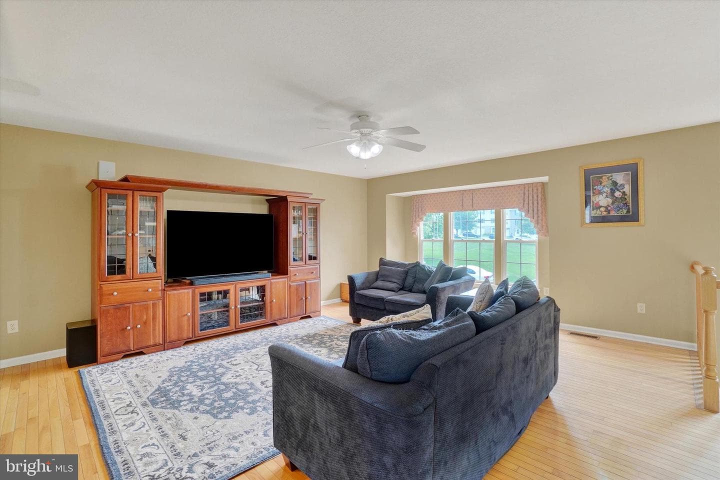 16899 Roosevelt Lane photo 4