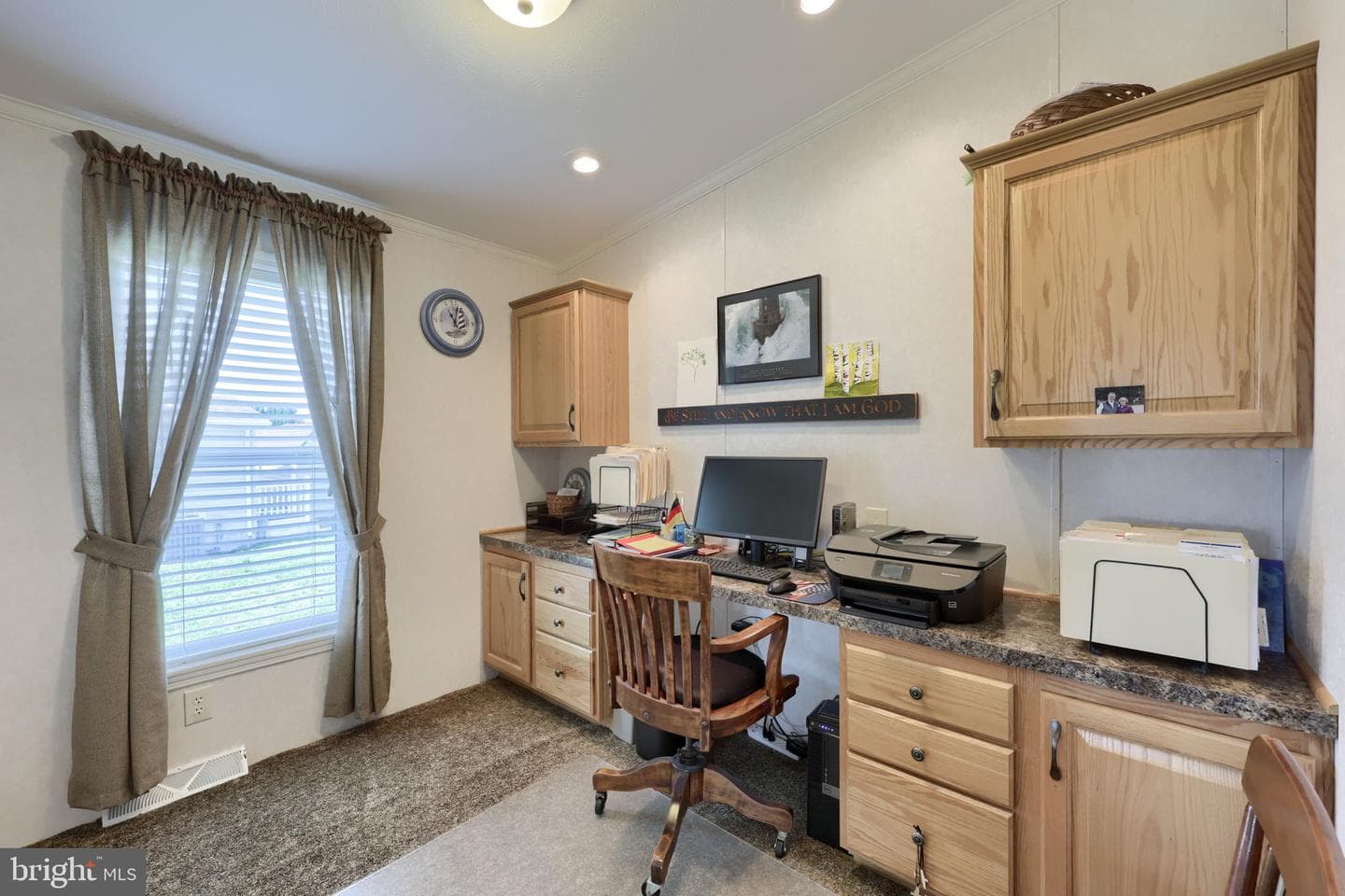 254 James Way photo 14