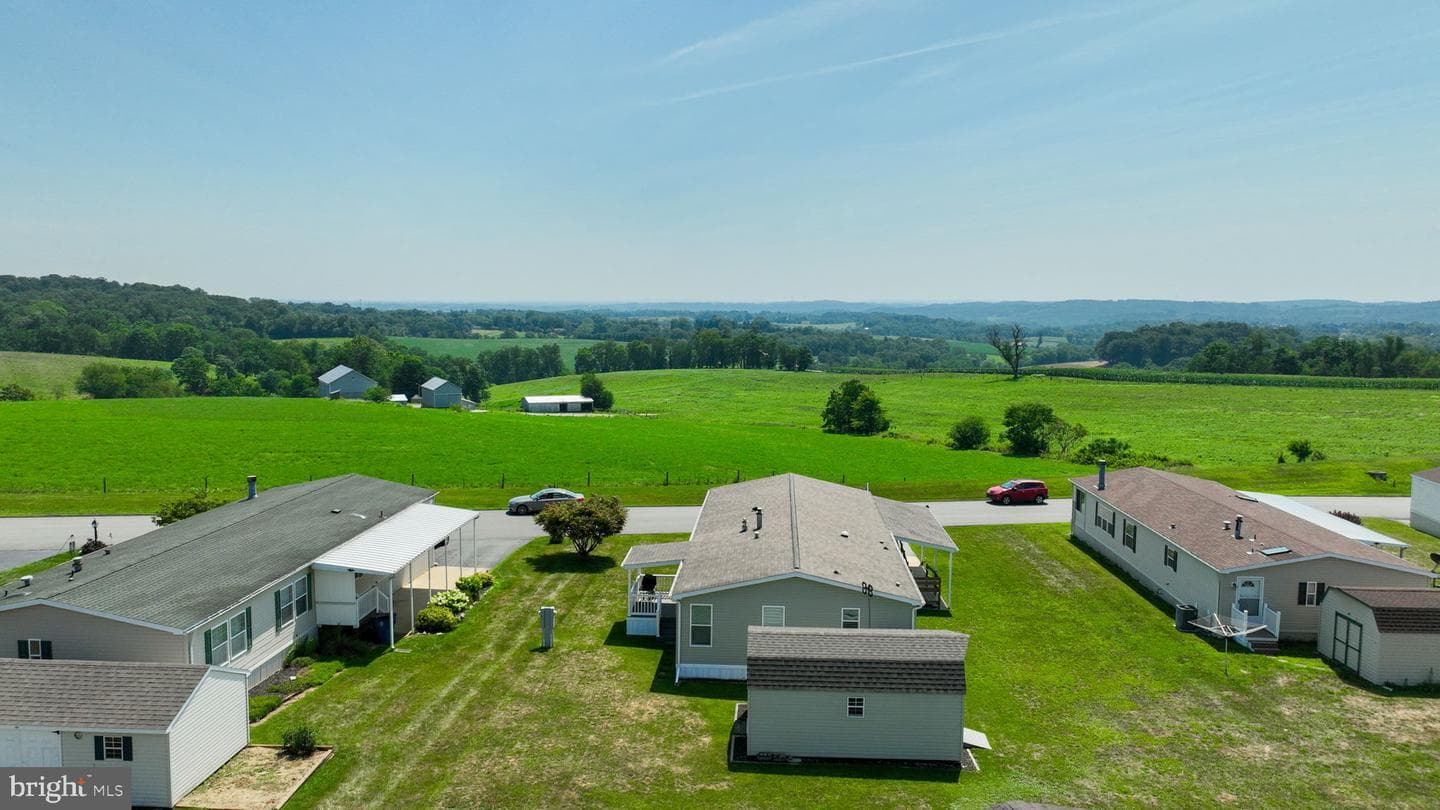 254 James Way photo 28