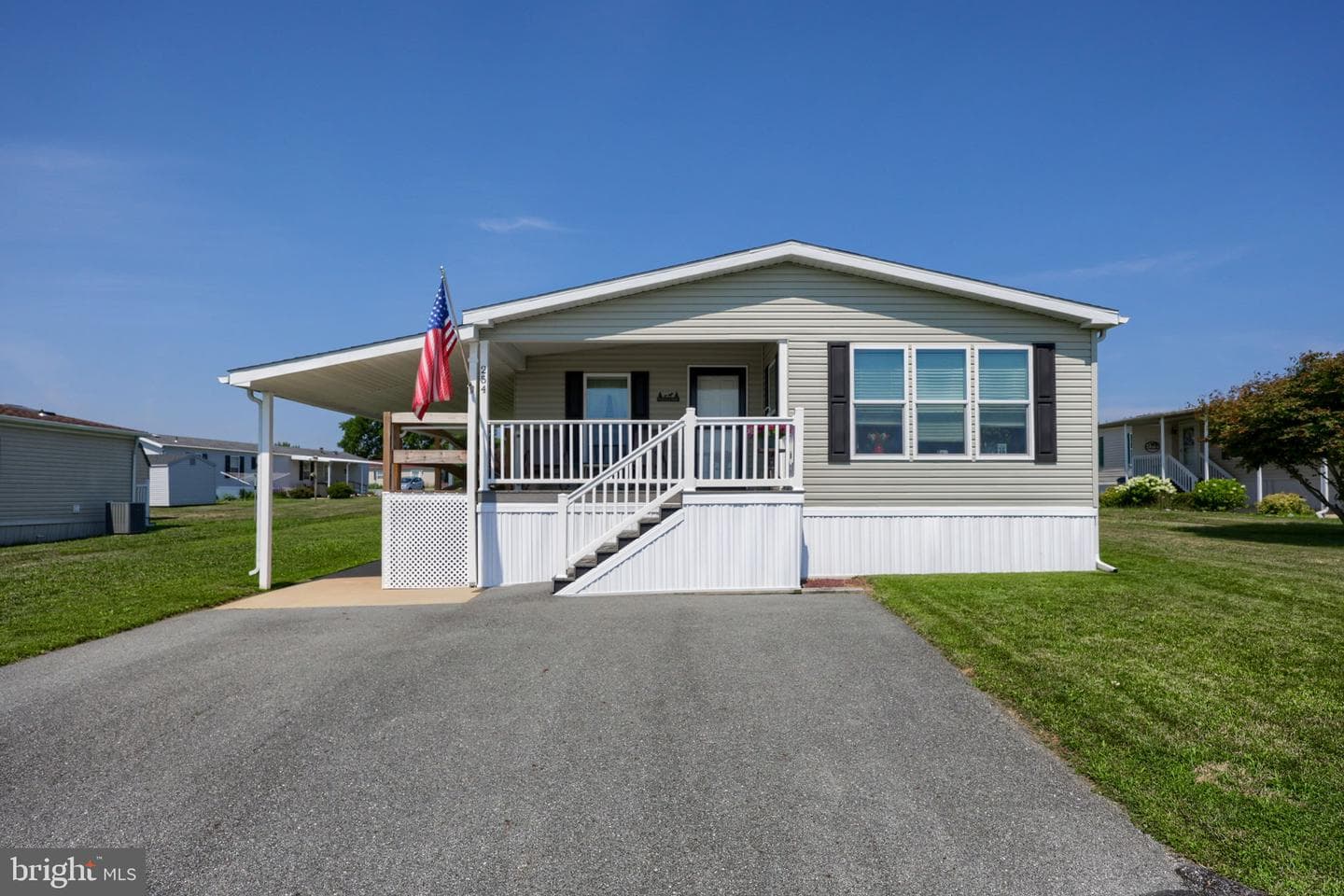 254 James Way photo 30
