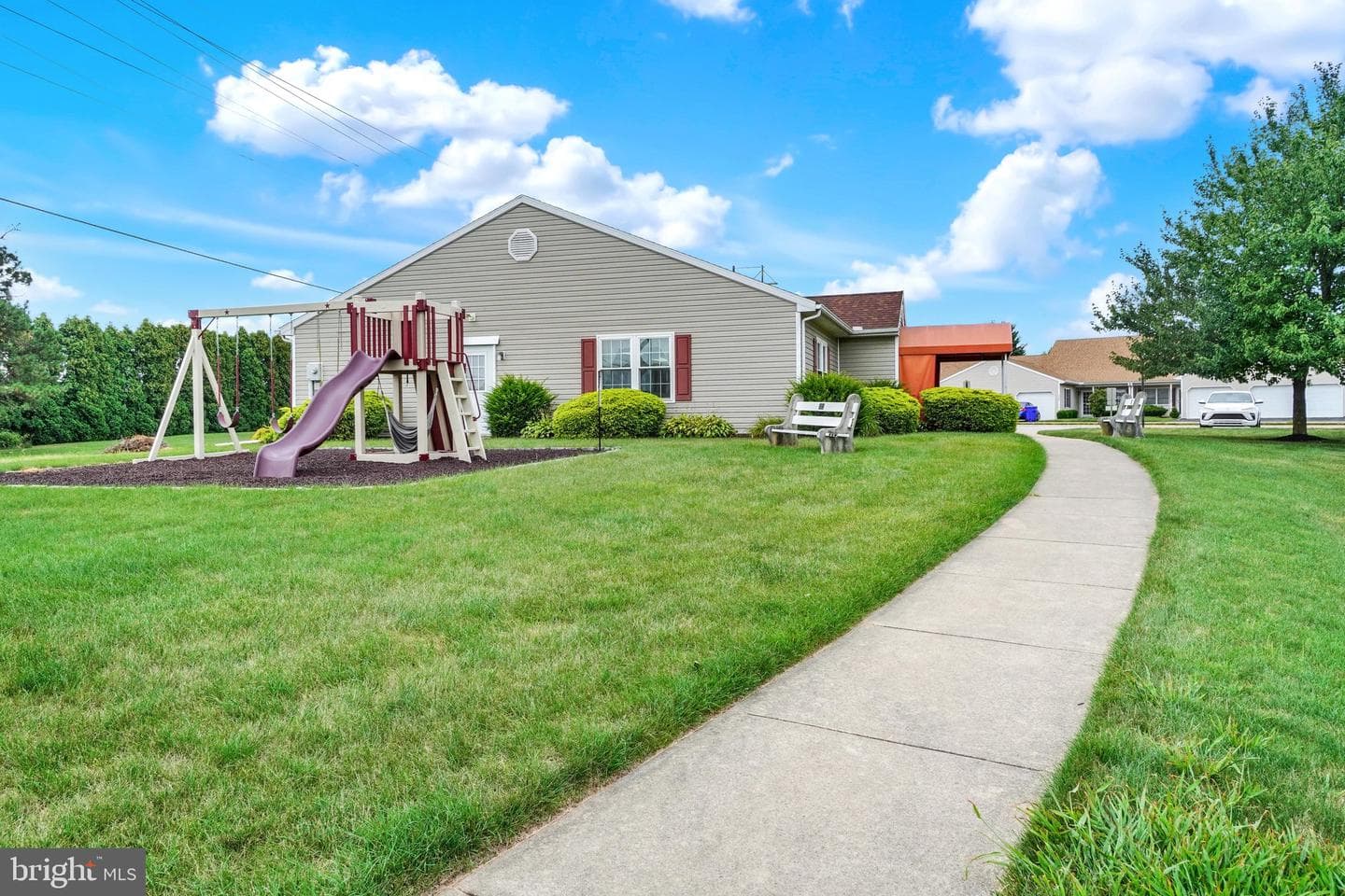 2053 Village Circle E photo 25