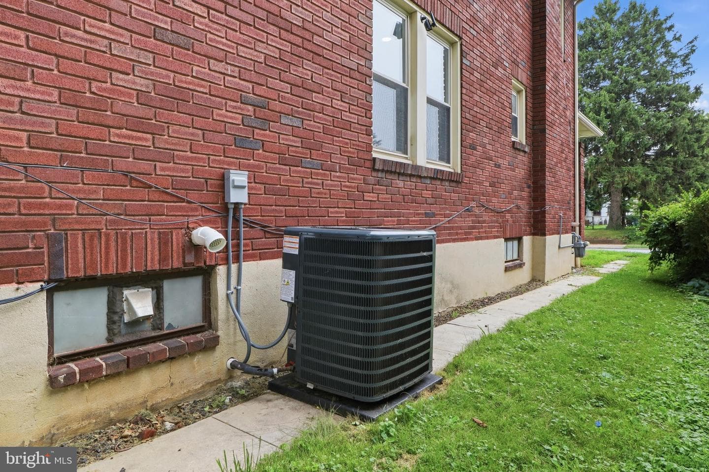 1405 1st Avenue photo 46