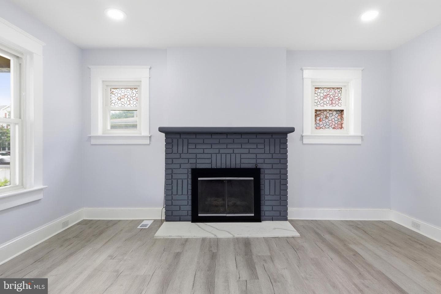 1405 1st Avenue photo 9